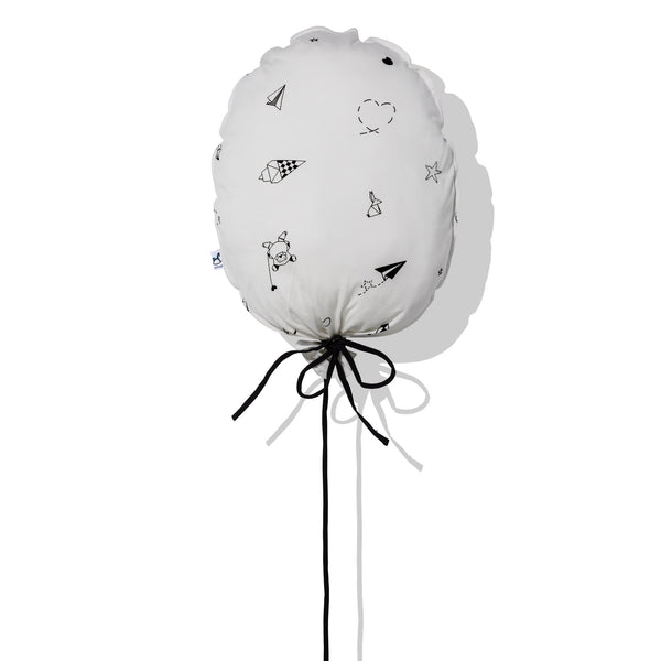 Balloon pillow- wall decoration